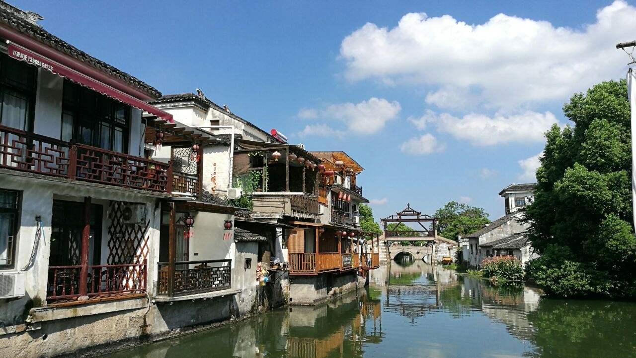 浪漫的雨季