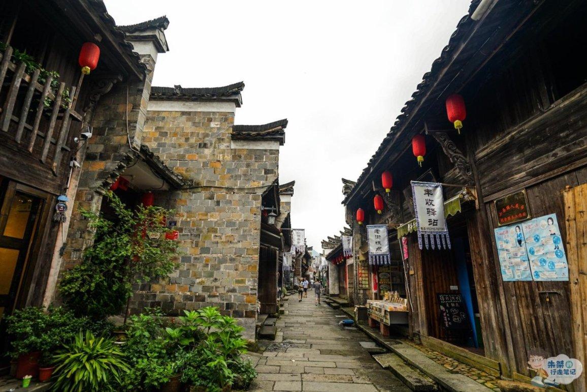 母爱退场:为何会引起争议?